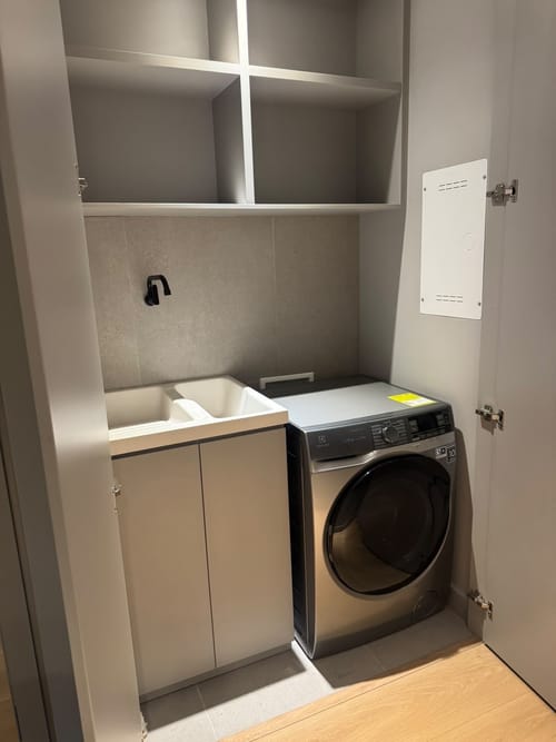Apartamento de 2 alcobas en venta en El Poblado, Medellín, 92 m² · foto 18 de 24