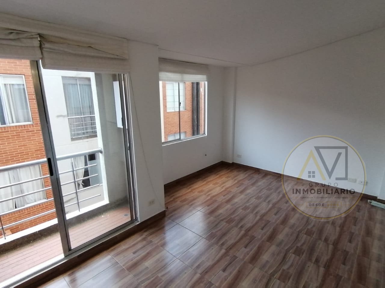 Apartamento en venta en Lagos De Torca, Bogotá · foto 2 de 10