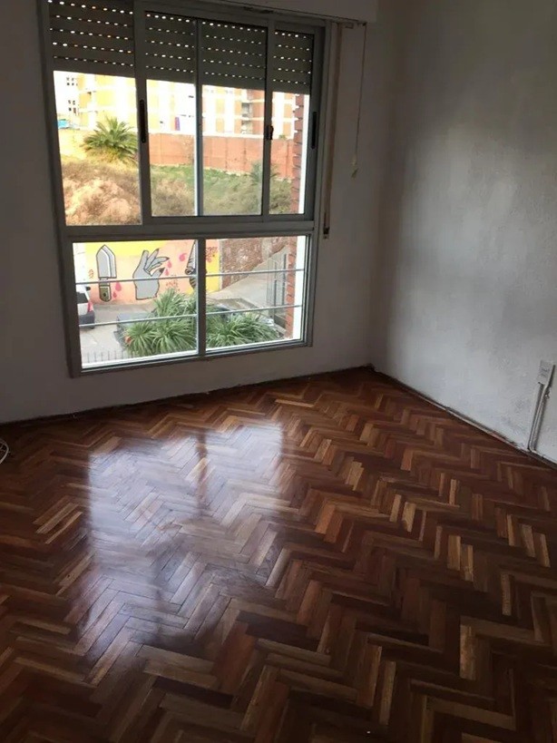 ALQUILER EN BARRIO SUR DE 3 DORMITORIOS, PISO 1 AL FRENTE, TERRAZAS, PORTERIA, PARRILLEROS, SUM · Foto 9