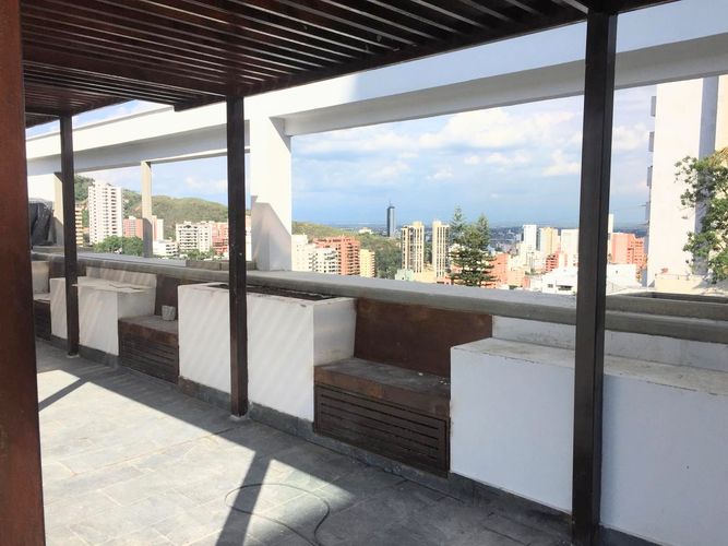 Apartamento en venta en La Arboleda, Cali · foto 19 de 23