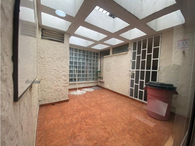 Oficina en arriendo en La Candelaria, Medellín, 157 m² · foto 18 de 24