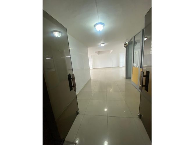 Oficina en arriendo en La Candelaria, Medellín, 157 m² · foto 19 de 24