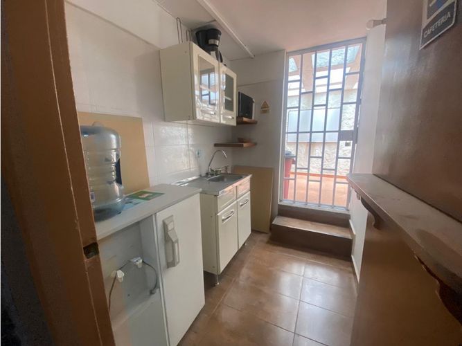 Oficina en arriendo en La Candelaria, Medellín, 157 m² · foto 21 de 24