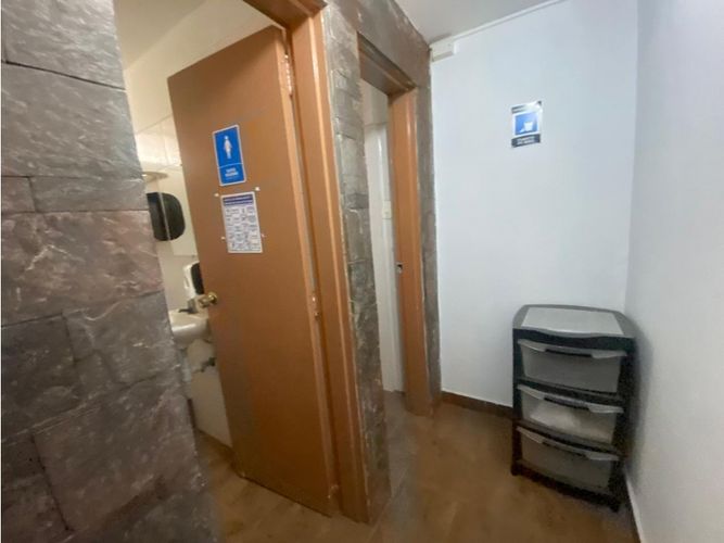 Oficina en arriendo en La Candelaria, Medellín, 157 m² · foto 22 de 24