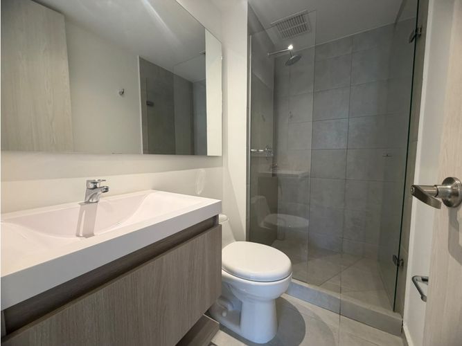 Apartamento de 3 alcobas en venta en Las Vegas, Envigado, 73 m² · foto 10 de 19