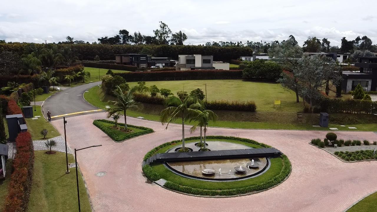 Land in Cabeceras de llanogrande (1892 m²) for Sale