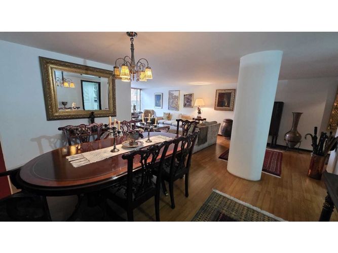 Apartamento de 2 alcobas en venta en Santa Barbara, Bogotá, 152 m² · foto 5 de 20