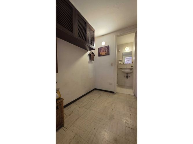 Apartamento de 2 alcobas en venta en Santa Barbara, Bogotá, 152 m² · foto 10 de 20