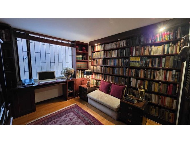 Apartamento de 2 alcobas en venta en Santa Barbara, Bogotá, 152 m² · foto 13 de 20