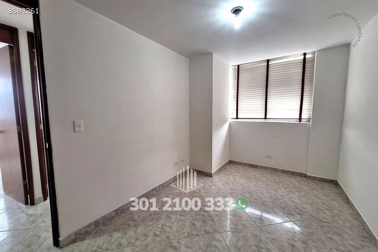 Apartamento de 3 alcobas en arriendo en El Castillo, Medellín, 75 m² · foto 12 de 24