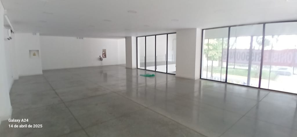 Local en venta en Santa Monica, Cali, 485 m² · foto 10 de 23