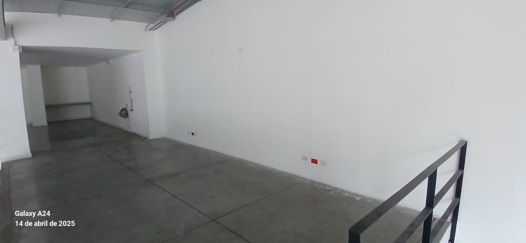 Local en venta en Santa Monica, Cali, 485 m² · foto 12 de 23