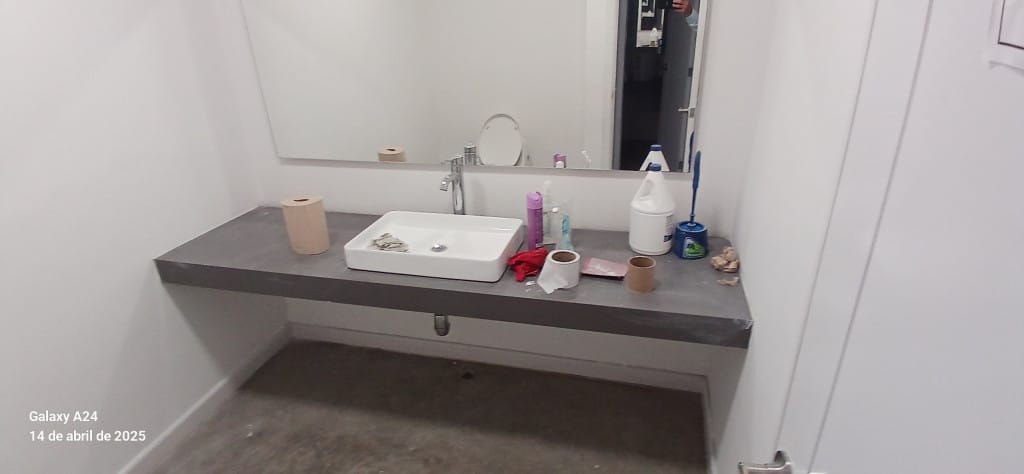Local en venta en Santa Monica, Cali, 485 m² · foto 14 de 23