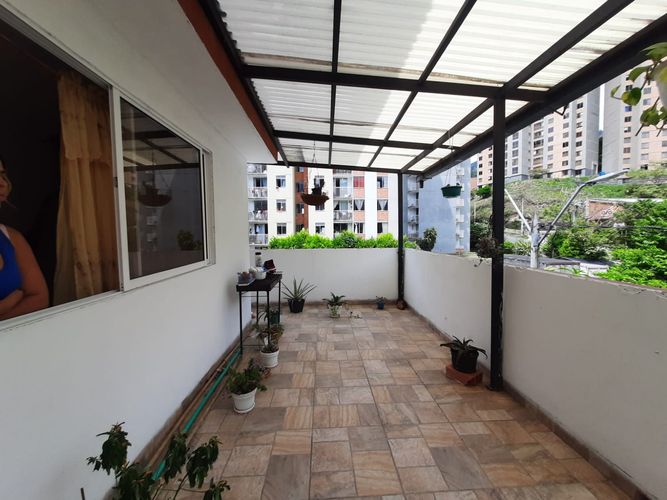 Casa de 4 alcobas en venta en El Trapiche, Bello, 44 m² · foto 4 de 24