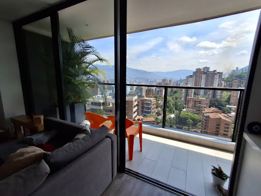 Apartamento en venta en Lalinde, Medellín · foto 8 de 11