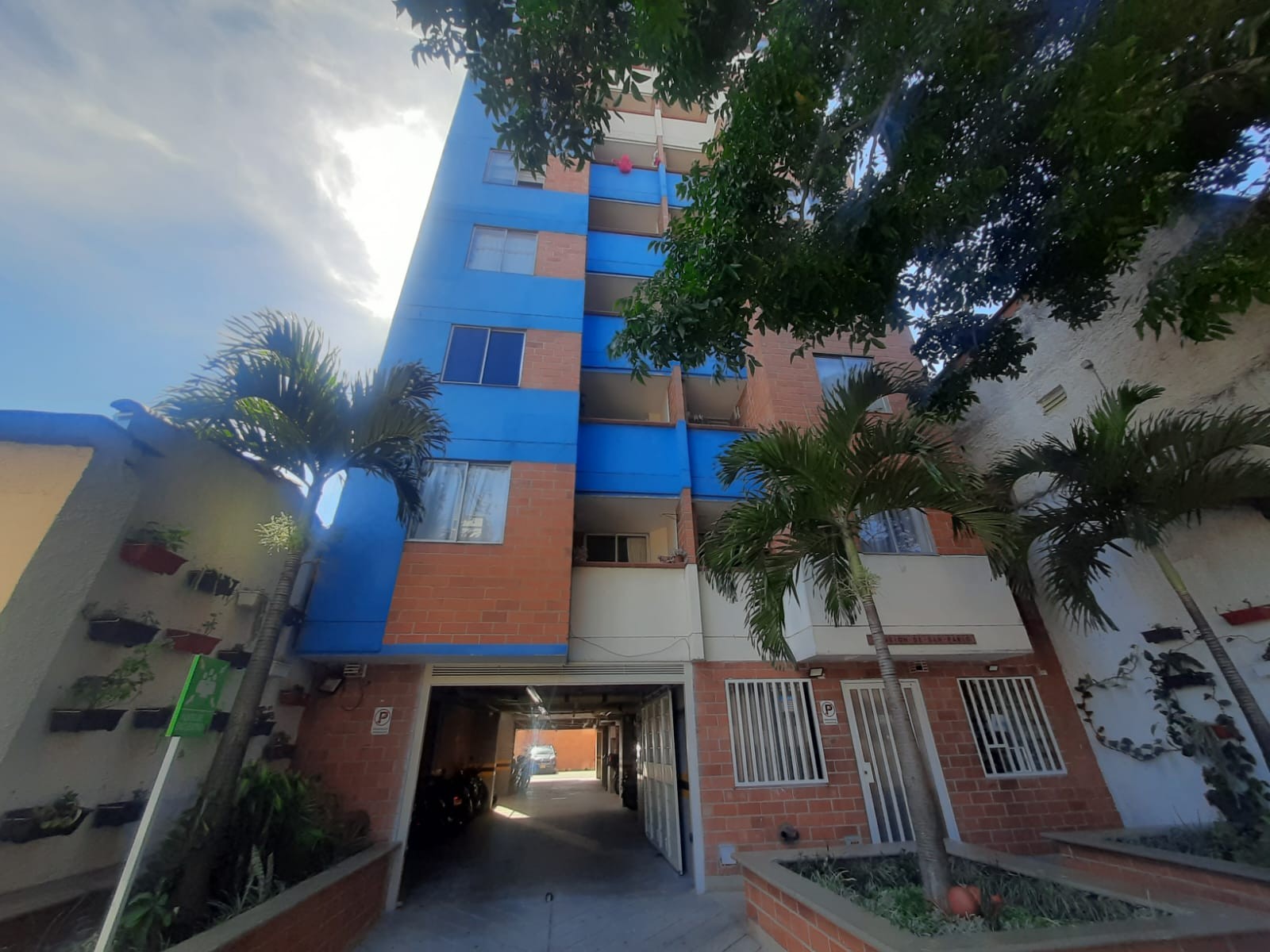 Apartamento en venta en Villa Hermosa, Medellín · foto 2 de 10