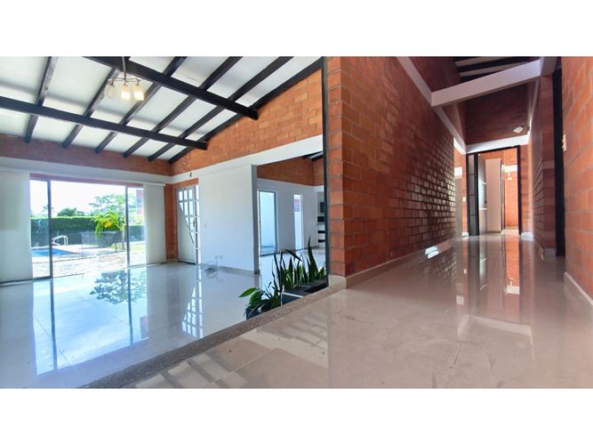 Casa de 4 alcobas en venta en Caimalito, Pereira, 210 m² · foto 5 de 24