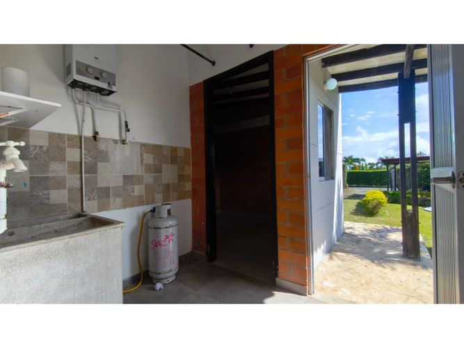 Casa de 4 alcobas en venta en Caimalito, Pereira, 210 m² · foto 14 de 24