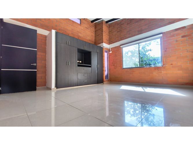 Casa de 4 alcobas en venta en Caimalito, Pereira, 210 m² · foto 23 de 24