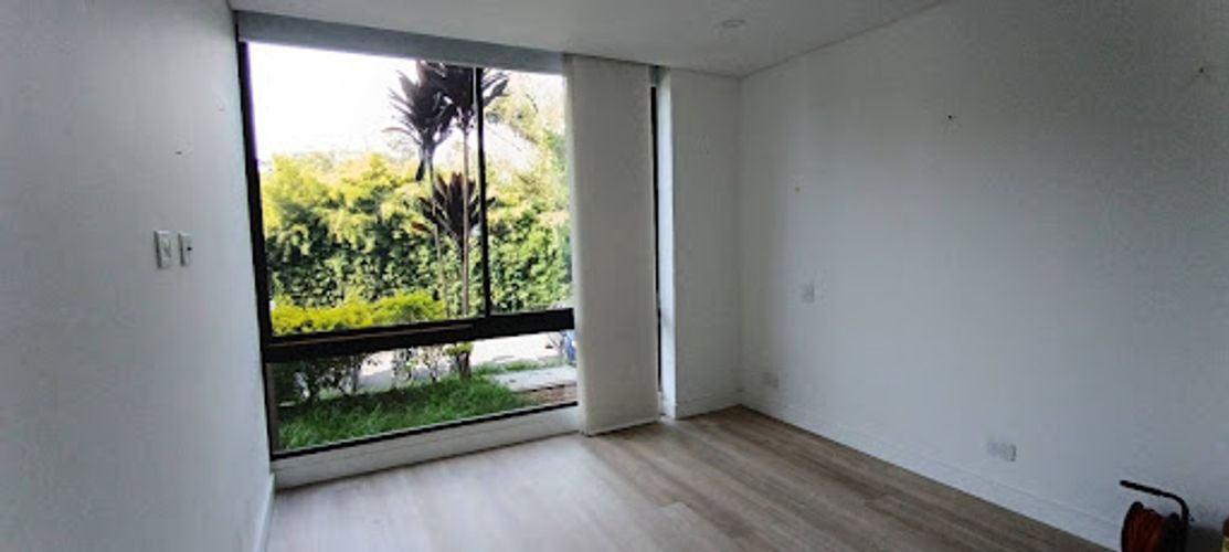 Apartamento de 3 alcobas en arriendo en Llano Grande, Rionegro, 143 m² · foto 9 de 15
