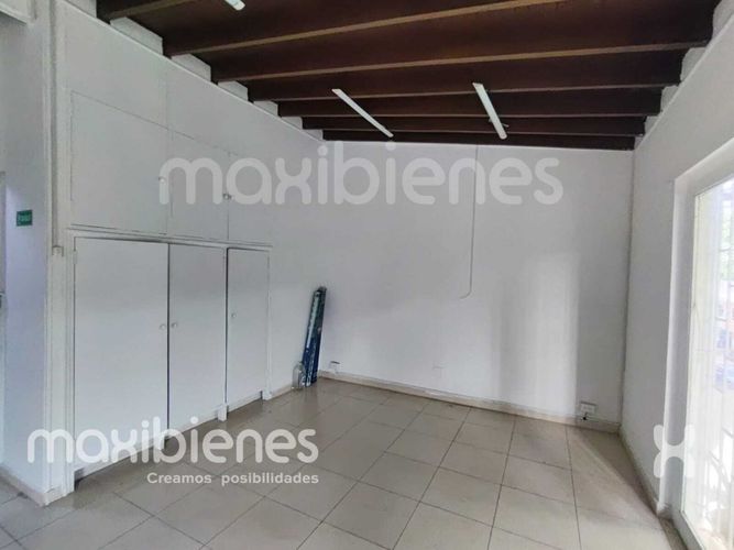 Oficina en arriendo en Suramericana, Medellín, 35 m² · foto 2 de 7