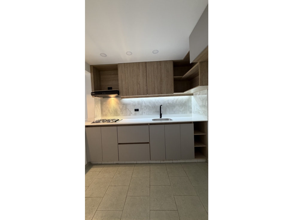 Apartamento en venta en La Milagrosa, Medellín · foto 7 de 21