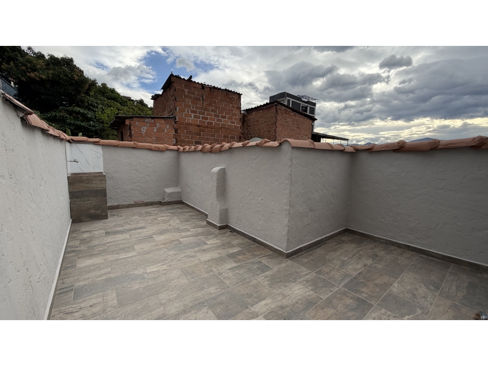 Apartamento en venta en La Milagrosa, Medellín · foto 20 de 21