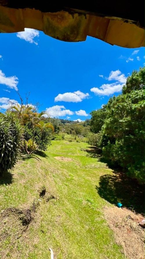 Casa de 5 alcobas en arriendo en La Mosquita, Guarne, 245 m² · foto 4 de 24