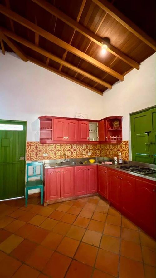Casa de 5 alcobas en arriendo en La Mosquita, Guarne, 245 m² · foto 19 de 24