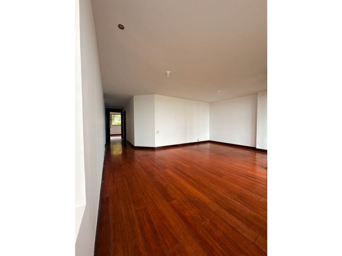 Apartamento de 3 alcobas en venta en Juanambu, Cali, 135 m² · foto 12 de 24