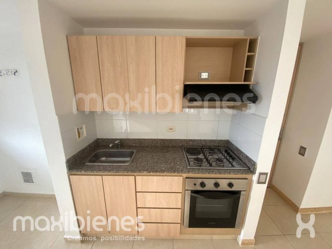 Apartamento de 3 alcobas en arriendo en Vía Las Palmas, Medellín, 70 m² · foto 3 de 24