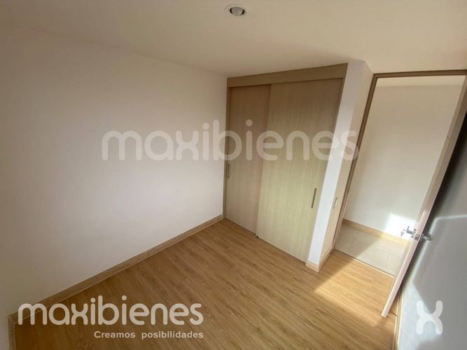 Apartamento de 3 alcobas en arriendo en Vía Las Palmas, Medellín, 70 m² · foto 7 de 24