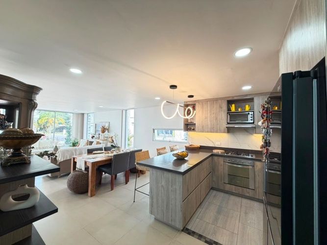 Casa de 4 alcobas en venta en La Ceja, 185 m² · foto 2 de 22