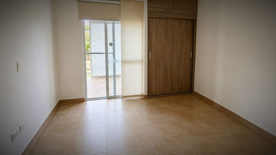 Casa de 3 alcobas en venta en El Castillo, Jamundí, 120 m² · foto 13 de 24