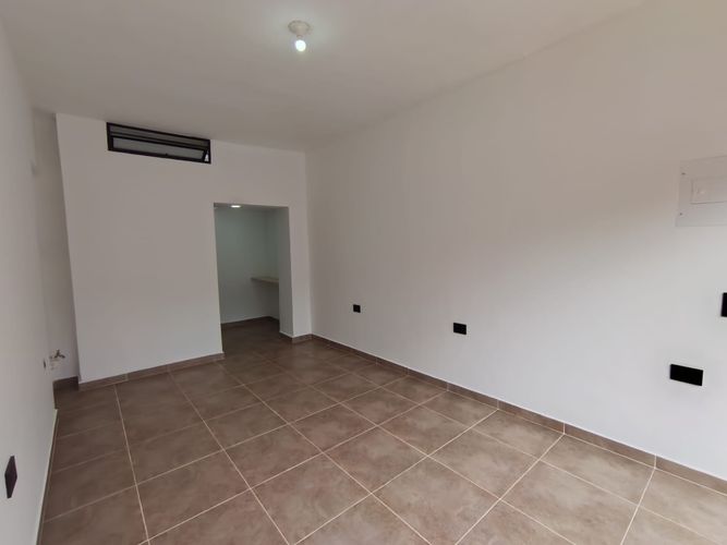 Local en arriendo en Laureles, Medellín, 35 m² · foto 5 de 11