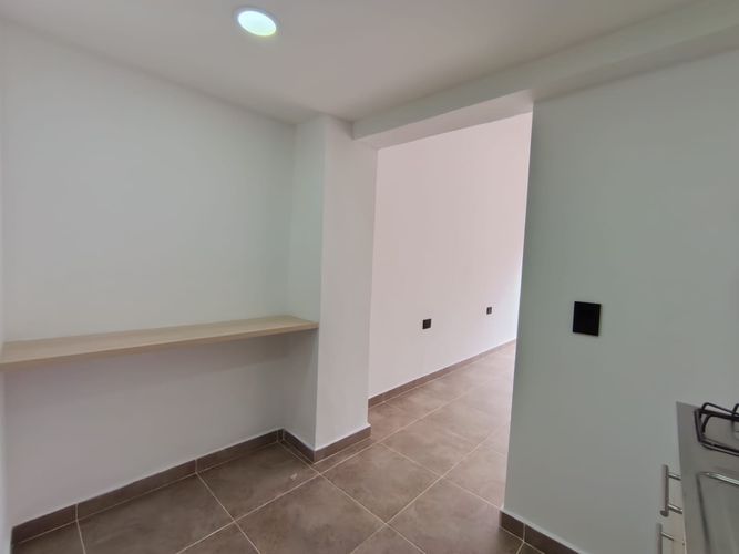 Local en arriendo en Laureles, Medellín, 35 m² · foto 9 de 11