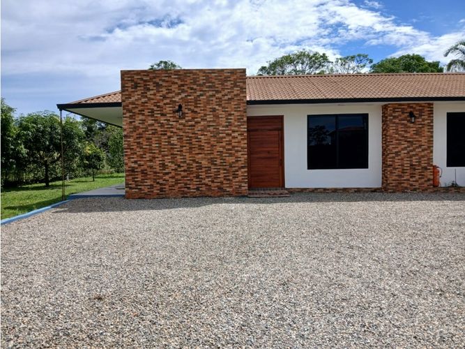Casa de 4 alcobas en venta en Barcelona, Villavicencio, 700 m² · foto 4 de 18