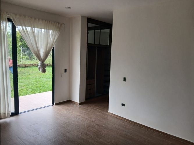 Casa de 4 alcobas en venta en Barcelona, Villavicencio, 700 m² · foto 10 de 18