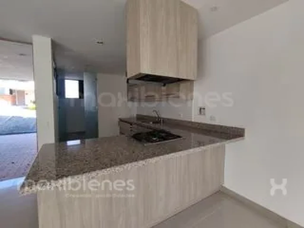 4BR House in Santa Elena (140 m²) - 2
