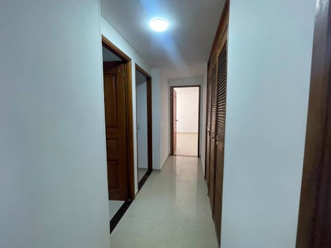 Apartamento de 3 alcobas en arriendo en Transversal Inferior, Medellín, 115 m² · foto 11 de 21