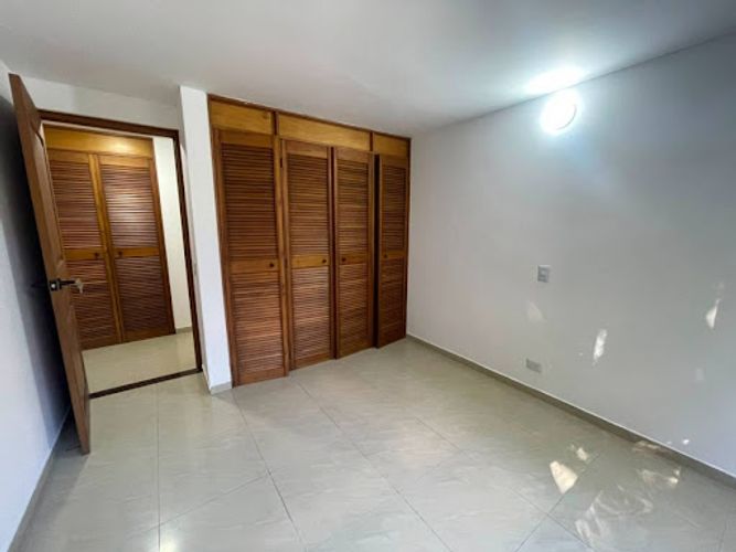 Apartamento de 3 alcobas en arriendo en Transversal Inferior, Medellín, 115 m² · foto 13 de 21