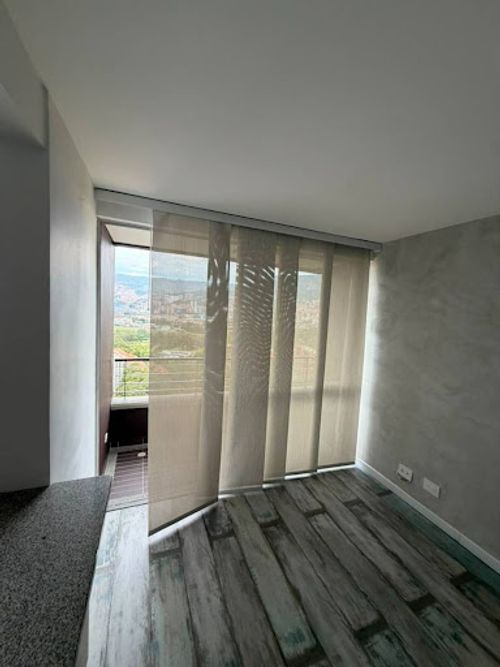 Apartamento de 3 alcobas en arriendo en Rodeo Alto, Medellín, 70 m² · foto 6 de 22