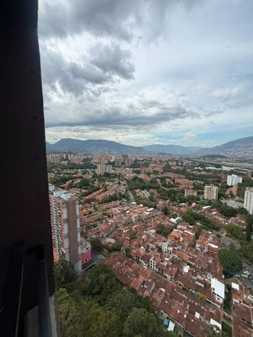 Apartamento de 3 alcobas en arriendo en Rodeo Alto, Medellín, 70 m² · foto 14 de 22