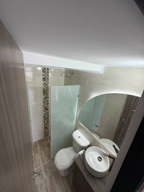Apartamento de 3 alcobas en arriendo en Rodeo Alto, Medellín, 70 m² · foto 19 de 22
