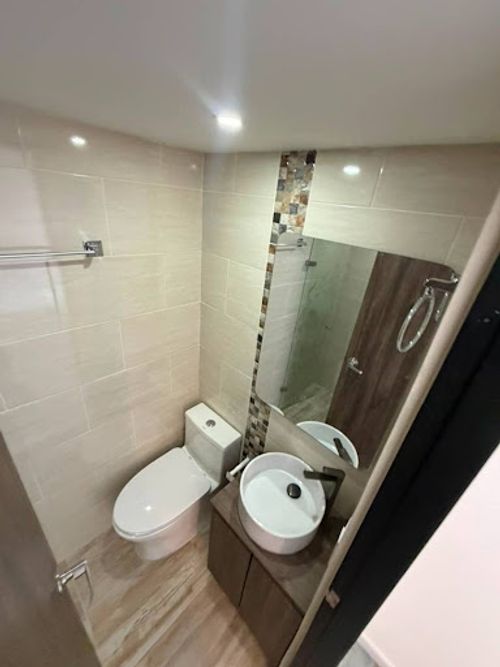 Apartamento de 3 alcobas en arriendo en Rodeo Alto, Medellín, 70 m² · foto 20 de 22