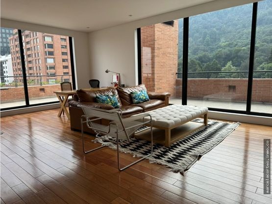 Apartamento en venta en Chico, Bogotá · foto 3 de 24