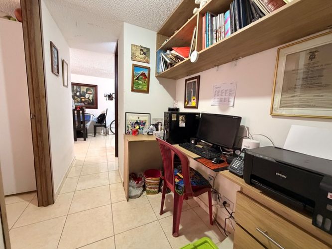 Apartamento de 3 alcobas en venta en La Prosperidad, Madrid, 55 m² · foto 9 de 12