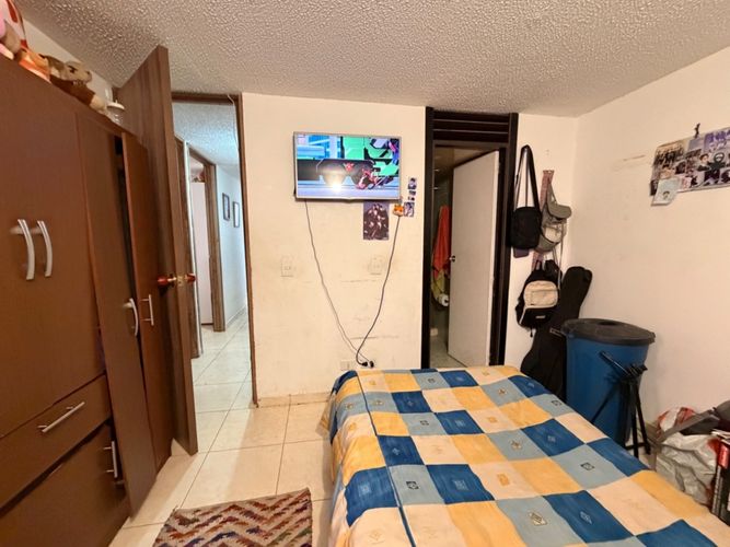 Apartamento de 3 alcobas en venta en La Prosperidad, Madrid, 55 m² · foto 11 de 12