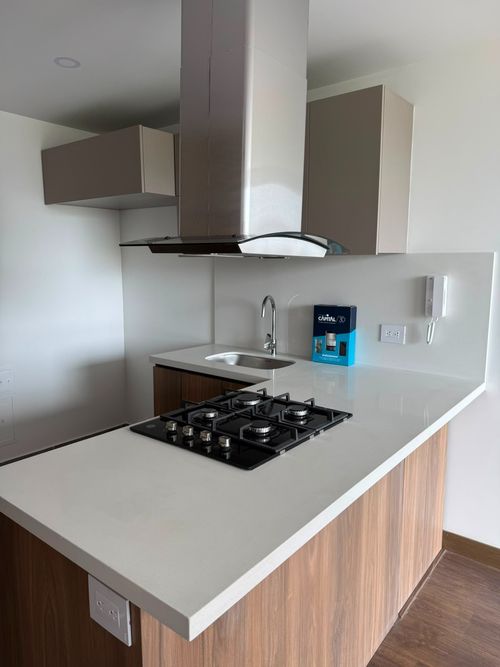 Apartaestudio en venta en Américas Central, Bogotá, 48 m² · foto 3 de 16