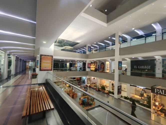 Local en arriendo en Los Balsos, Medellín, 138 m² · foto 3 de 16